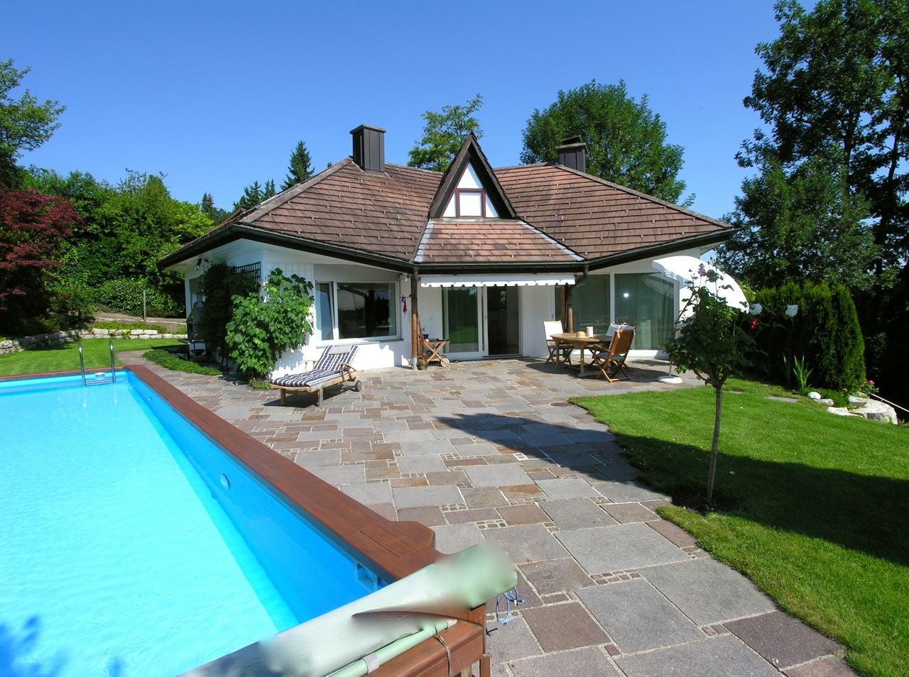 Einfamilienhaus 8132 Egg/ZH