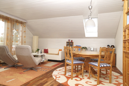 Dachwohnung